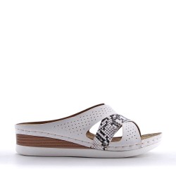 Faux leather slipper