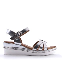 sandal with platform