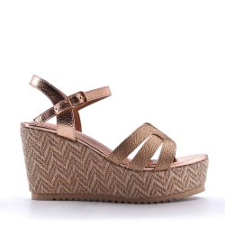 sandal with platform