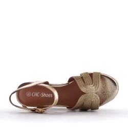 sandal with platform