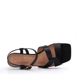 Faux leather heeled sandal