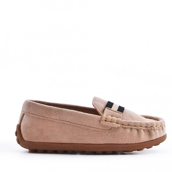 Child's moccasin in faux leather