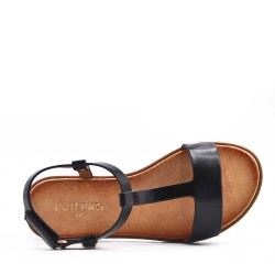 Girl's faux leather sandal