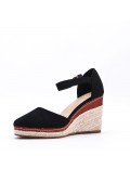 Mixed material wedge sandal