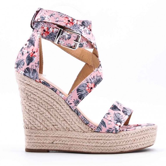 Mixed material wedge sandal