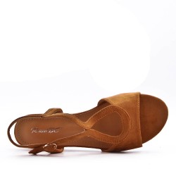 Wedge sandal in faux suede