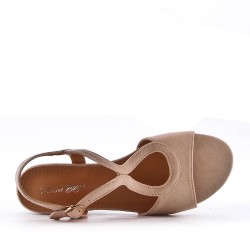 Wedge sandal in faux suede