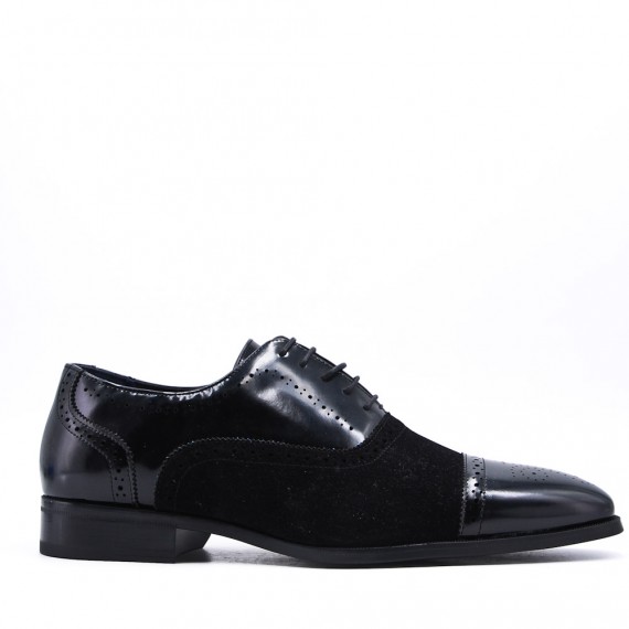 Lace-up faux leather derby