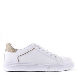 Women's faux leather sneaker