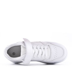 Women's faux leather sneaker