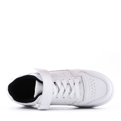 Women's faux leather sneaker