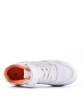 Women's faux leather sneaker