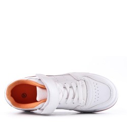 Women's faux leather sneaker