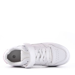 Women's faux leather sneaker