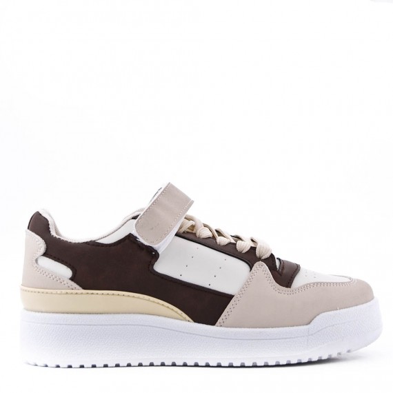 Women's faux leather sneaker