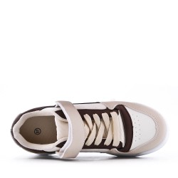 Women's faux leather sneaker