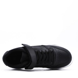 Women's faux leather sneaker