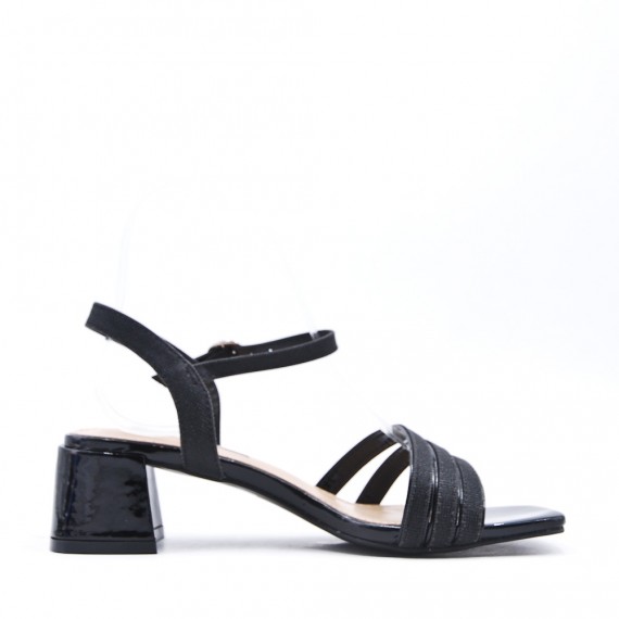 Faux leather heeled sandal