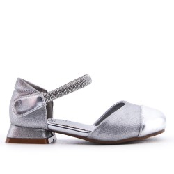 Girl's faux leather sandal