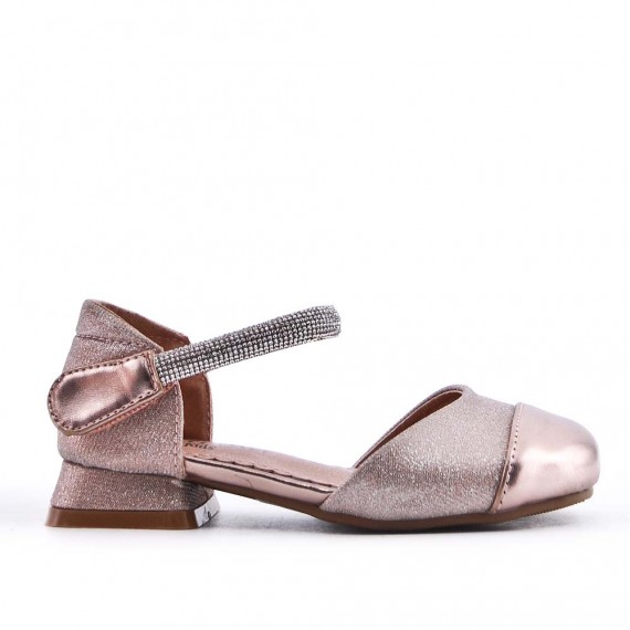 Girl's faux leather sandal