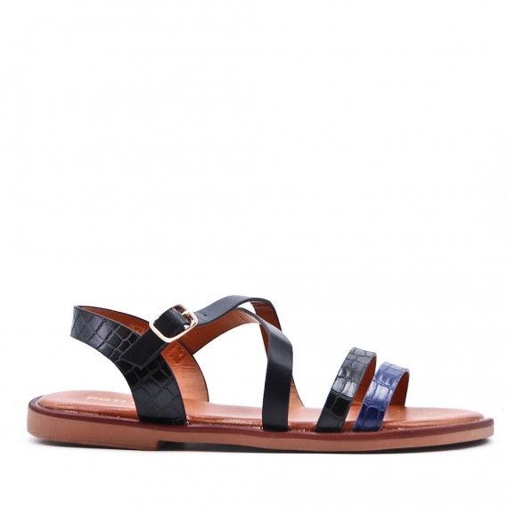 Flat sandals in a material mix for women