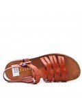 Flat sandals in faux leather for women