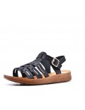 Flat sandals in faux leather for women