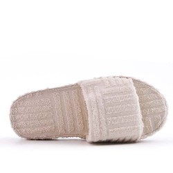 Sandalias planas en una mezcla de materiales para mujeres