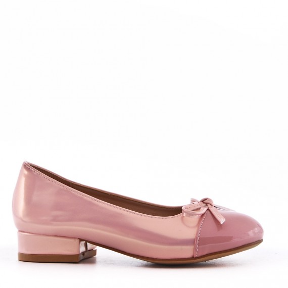 Girl's ballerina in faux leather