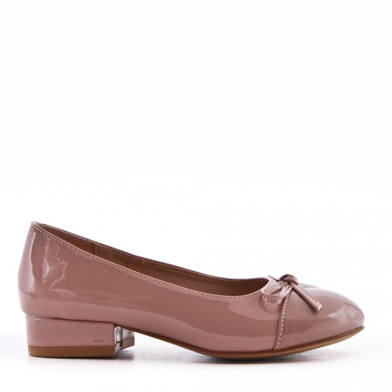 Girl's ballerina in faux leather