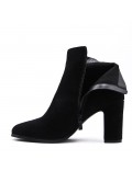 Ankle boot in faux suede