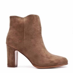 Ankle boot in faux suede