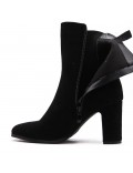 Ankle boot in faux suede