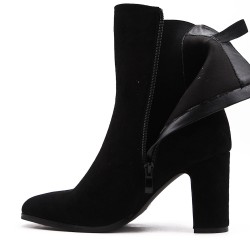 Ankle boot in faux suede