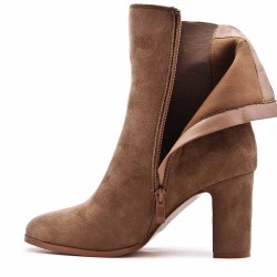 Ankle boot in faux suede