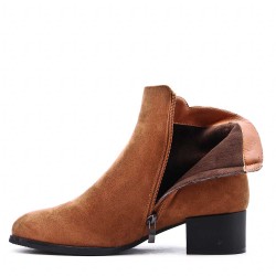 Ankle boot in faux suede