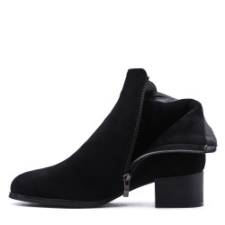 Ankle boot in faux suede