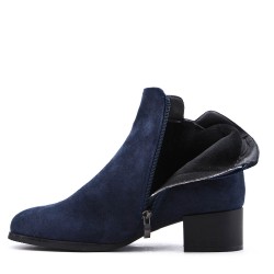 Ankle boot in faux suede