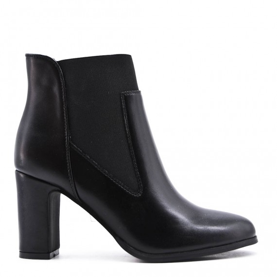 Faux leather ankle boot