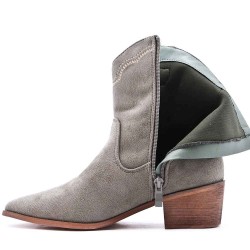 Ankle boot in faux suede