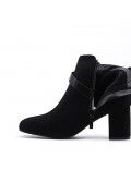 Ankle boot in faux suede