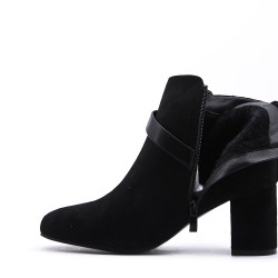 Ankle boot in faux suede