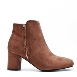 Ankle boot in faux suede