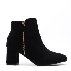 Ankle boot in faux suede