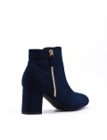 Ankle boot in faux suede