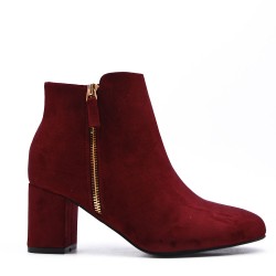 Ankle boot in faux suede