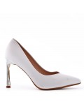 Women's faux leather heeled pumps