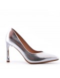 Women's faux leather heeled pumps