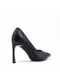 Women's faux leather heeled pumps