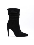 Ankle boot in faux suede